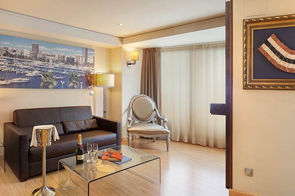 Unforgettable suites... Villa Venecia Hotel Boutique Gourmet Бенидорме Unforgettable suites... Villa Venecia Hotel Boutique Gourmet Бенидорме