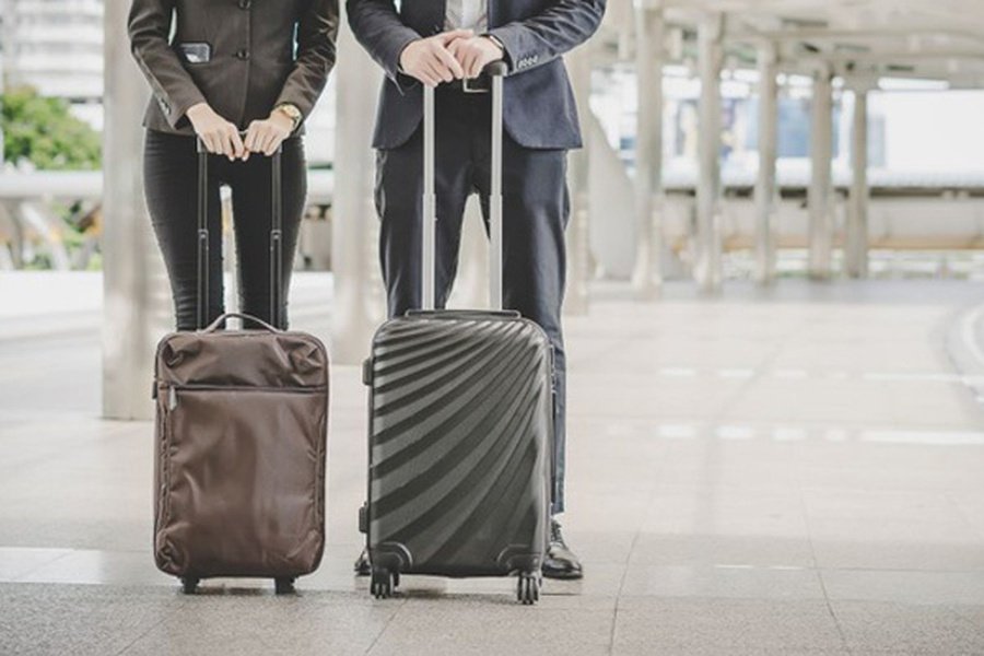 Do you know our FREE Shuttle? Отель Villa Venecia Boutique Бенидорме